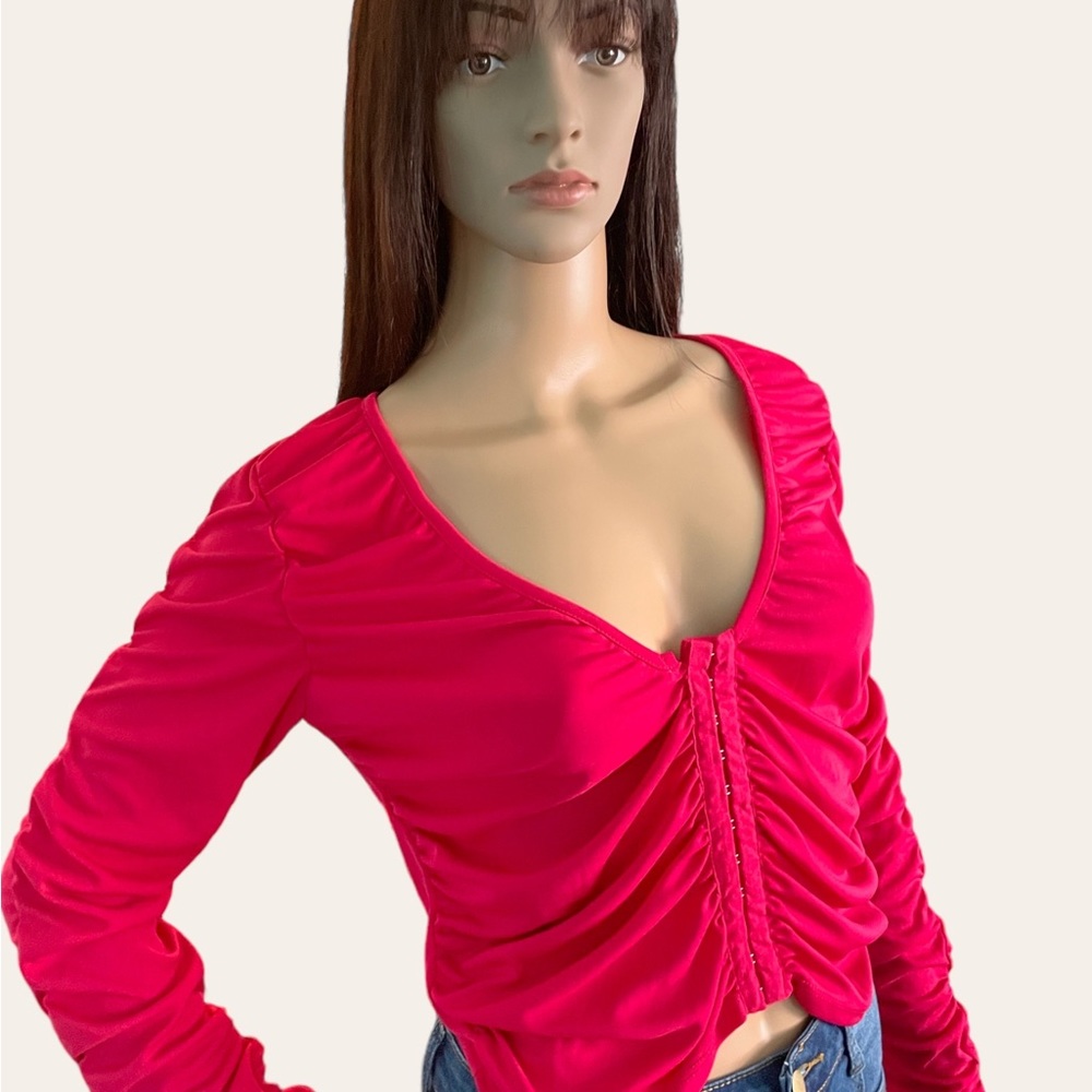 💞 Hot Pink ZARA Crop Top 💞